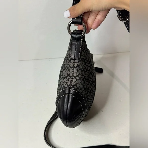 Coach Soho Signature Mini C Jacquard/Leather Crossbody Swingpack Bag Black Y2K - Picture 6 of 12
